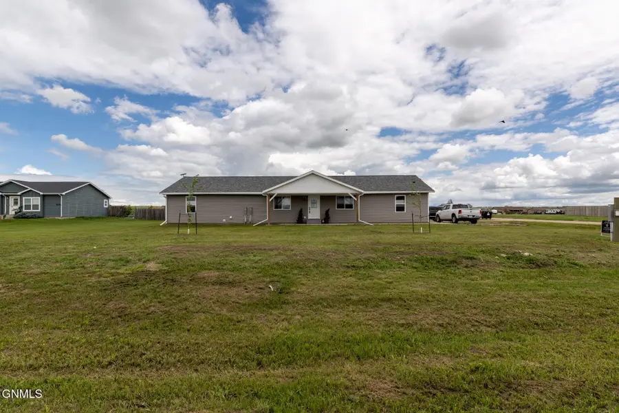 5476 Matthew Avenue, Williston, ND 58801 - #2