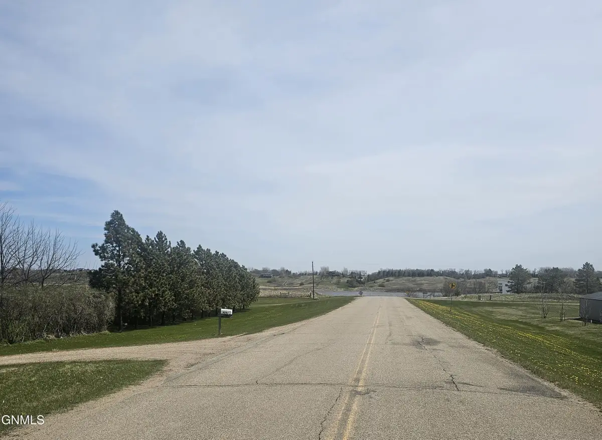 3096 Lake Front Drive, Jamestown, ND 58401 - #1