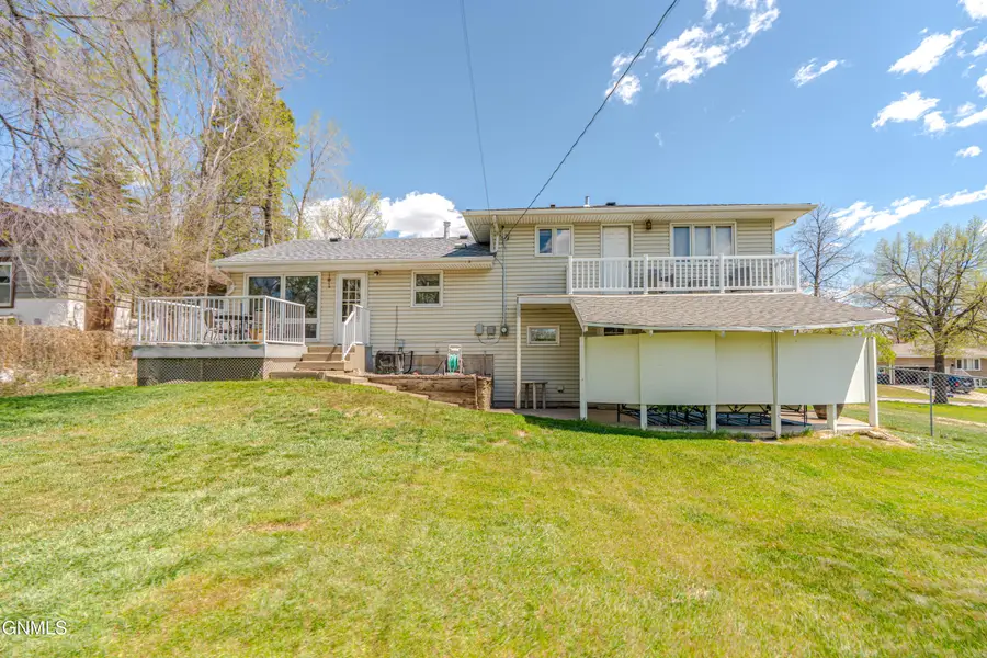 502 N 21st Street, Bismarck, ND 58501 - #3