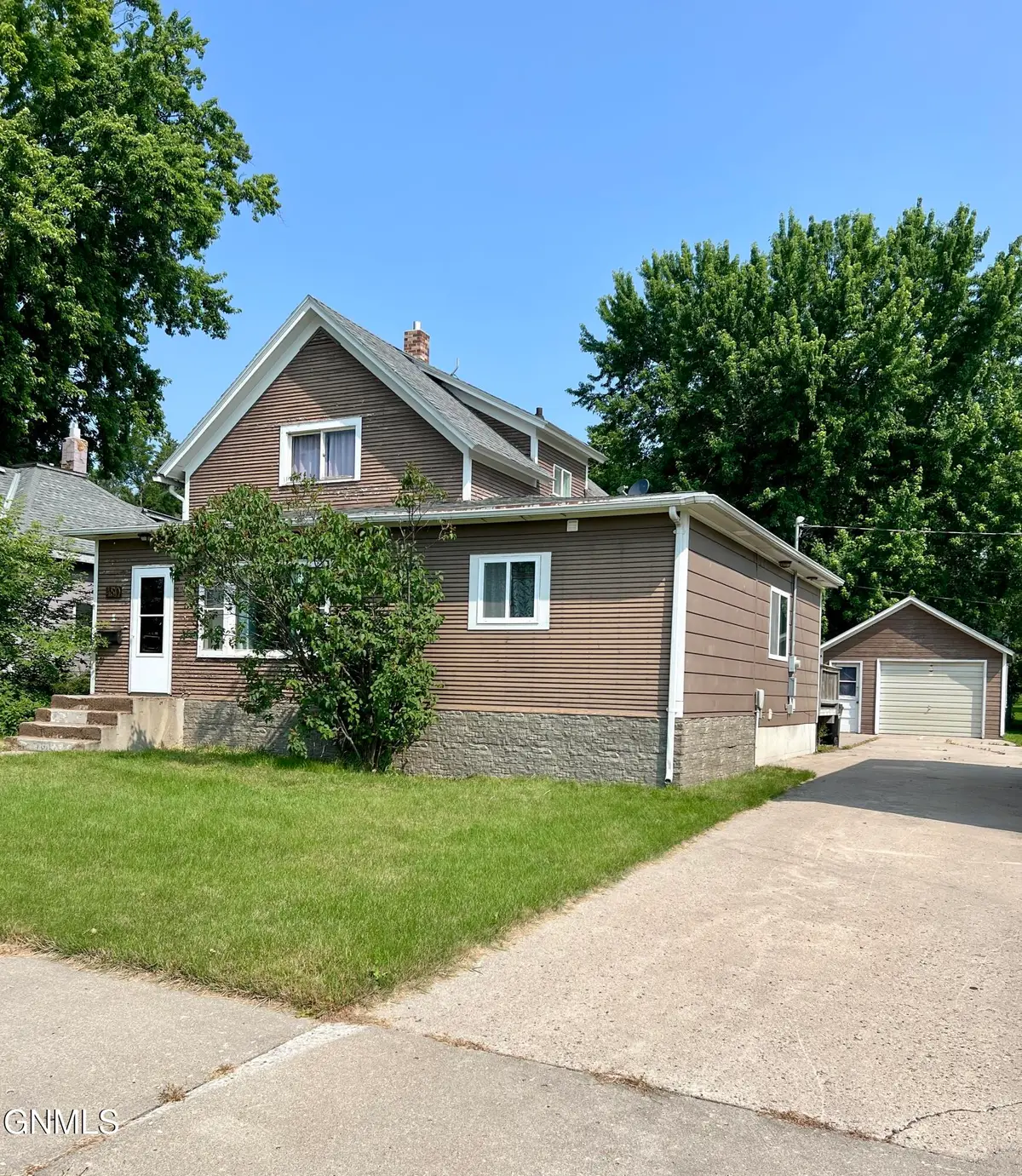 450 7th Street Nw, Valley City, ND 58072 - #1