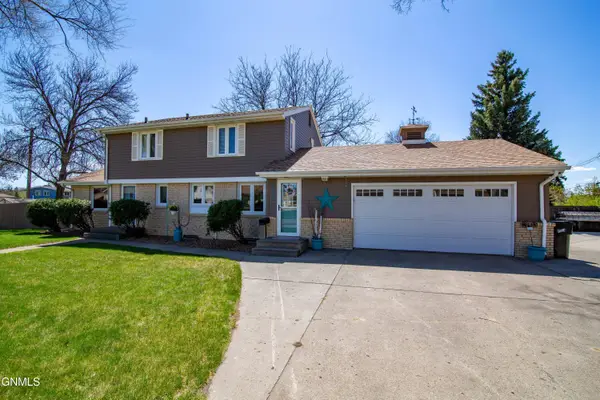 507 W Boulevard Avenue, Bismarck, ND 58501