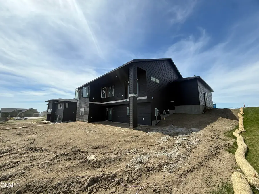 4315 Elk Ridge Drive, Bismarck, ND 58503 - #3