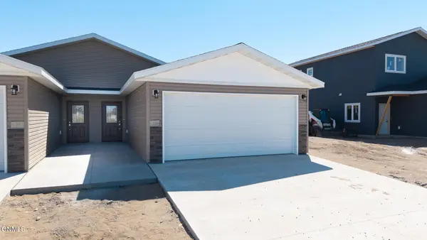 1244 4th Avenue Nw, Valley City, ND 58072