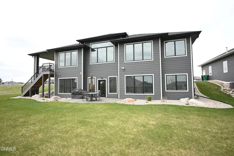 5927 Heritage Ridge Road, Bismarck, ND 58503 - #3