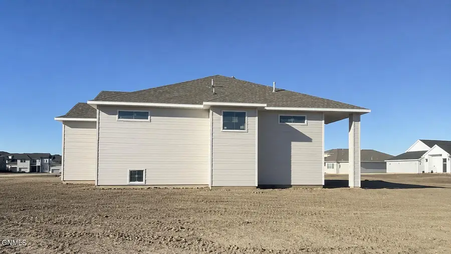 2722 Frisco Way, Bismarck, ND 58503 - #2