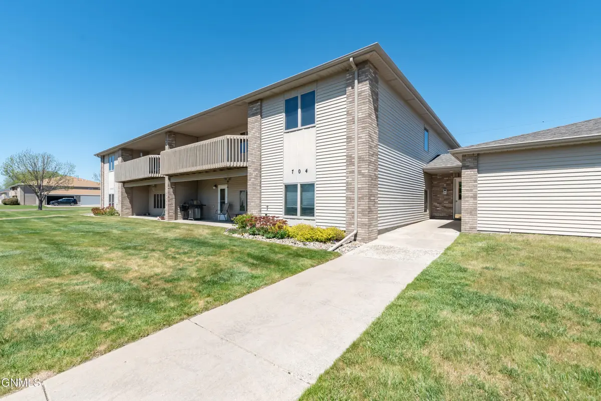 704 Bridgeport Drive #7, Bismarck, ND 58504 - #1