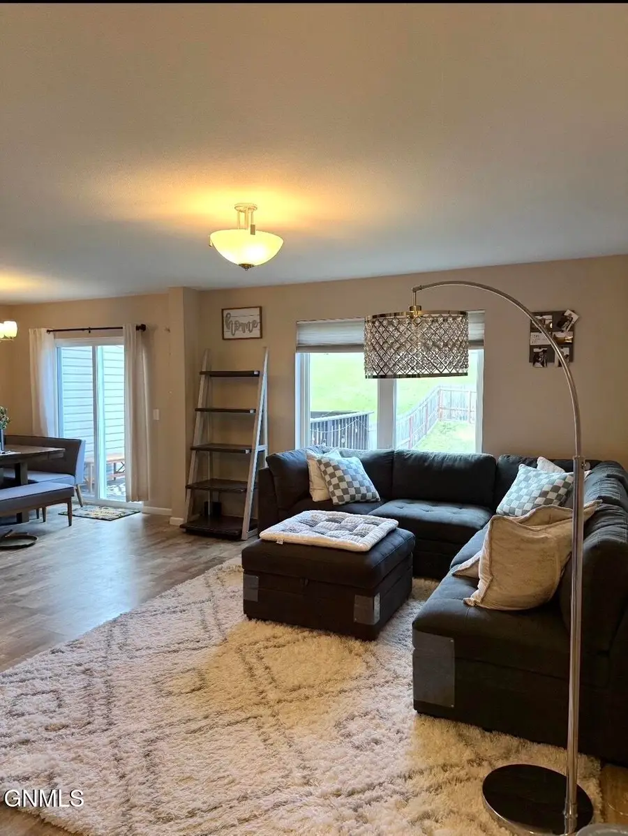 4121 Normandy Street, Bismarck, ND 58503 - #2