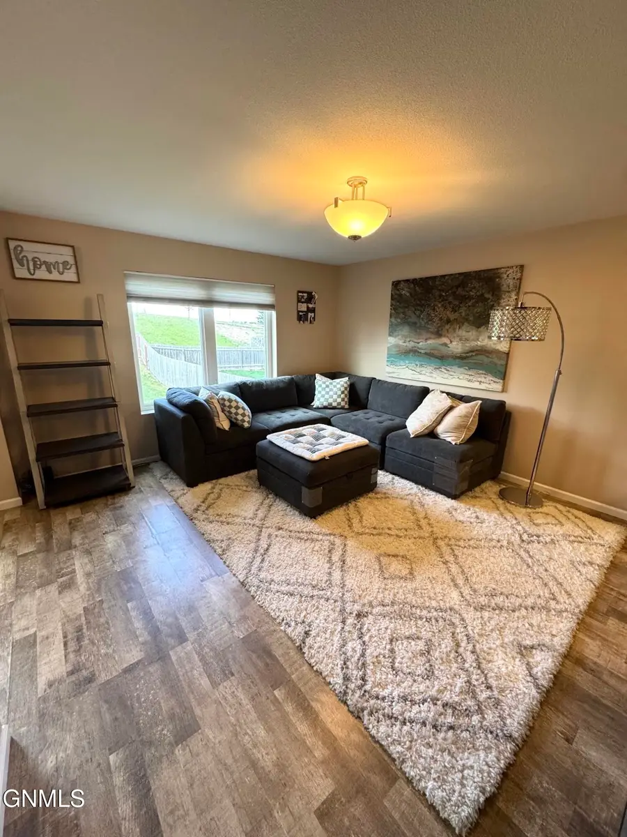 4121 Normandy Street, Bismarck, ND 58503 - #3