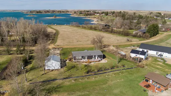 2926 Cabin Drive, Coleharbor, ND 58531