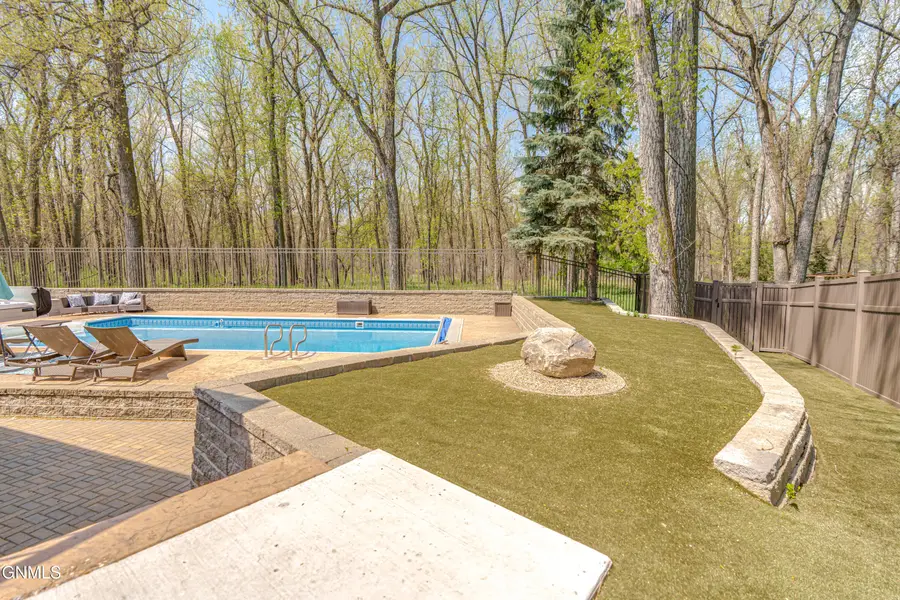 772 Munich Drive, Bismarck, ND 58504 - #3