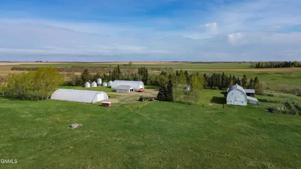 170 44th Avenue Nw, Hazen, ND 58545