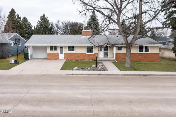 216 Tower Avenue, Bismarck, ND 58501