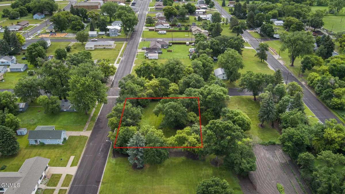 00 Block 4 Original, Linton, ND 58552 - #1