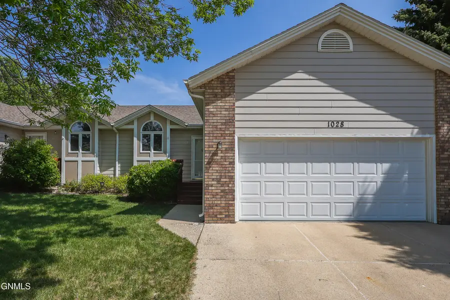 1028 Mouton Avenue, Bismarck, ND 58503 - #2