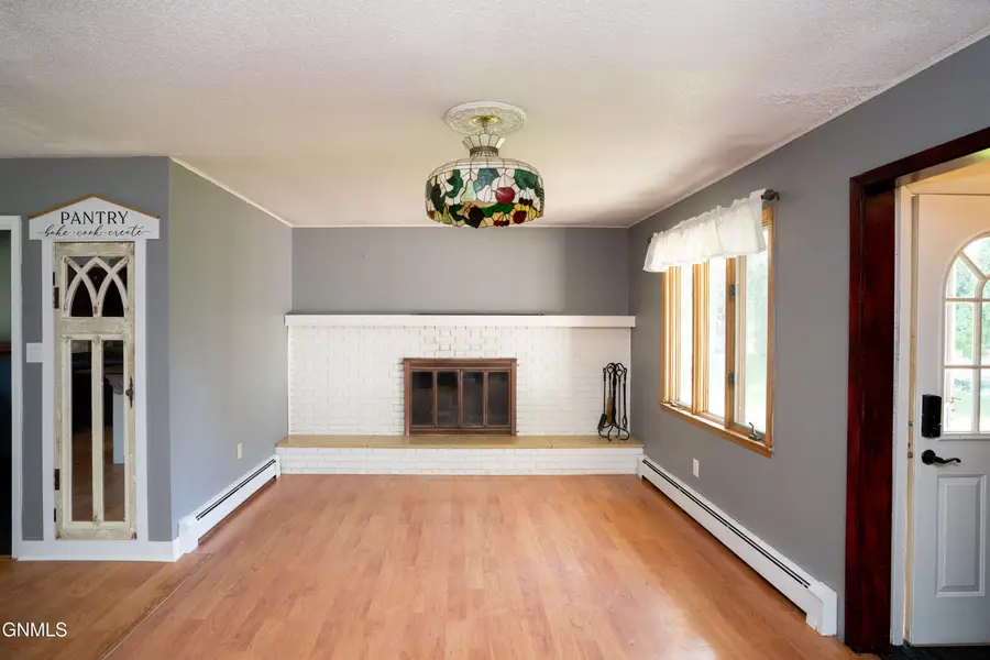 1710 Elmwood Place, Jamestown, ND 58401 - #2