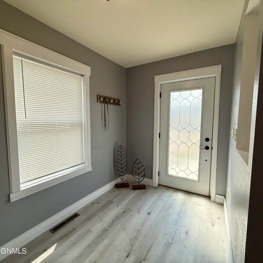 19 2nd Street E, Culbertson, MT 59218 - #2