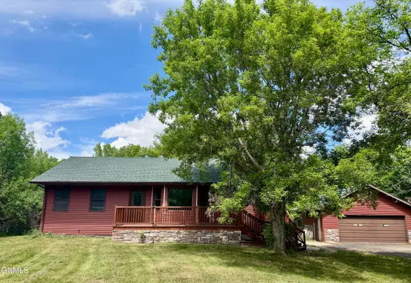 5760 Lariat Loop, Bismarck, ND 58503