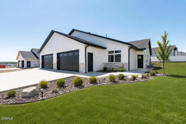 4118 Platinum Street, Bismarck, ND 58503