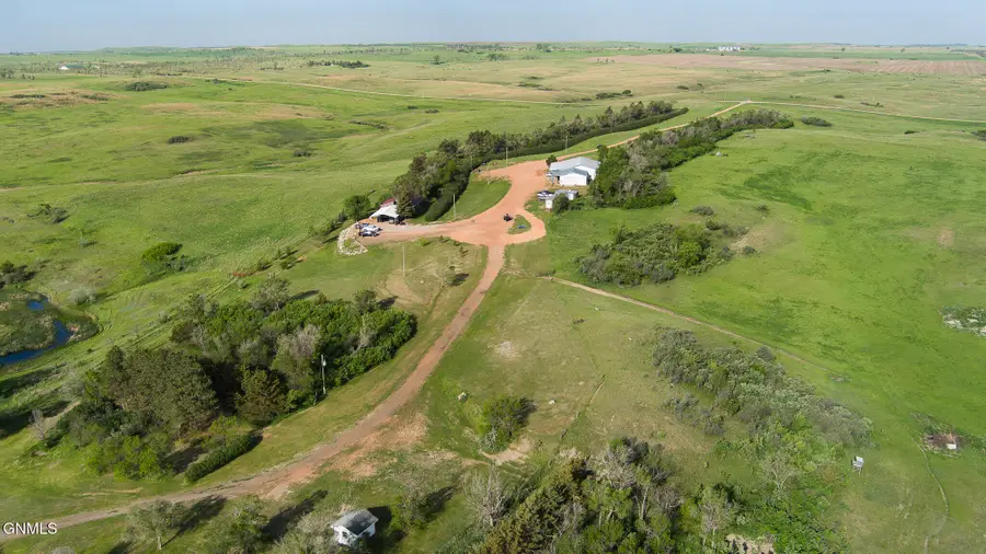 870 81st Avenue Sw, Dodge, ND 58625 - #3