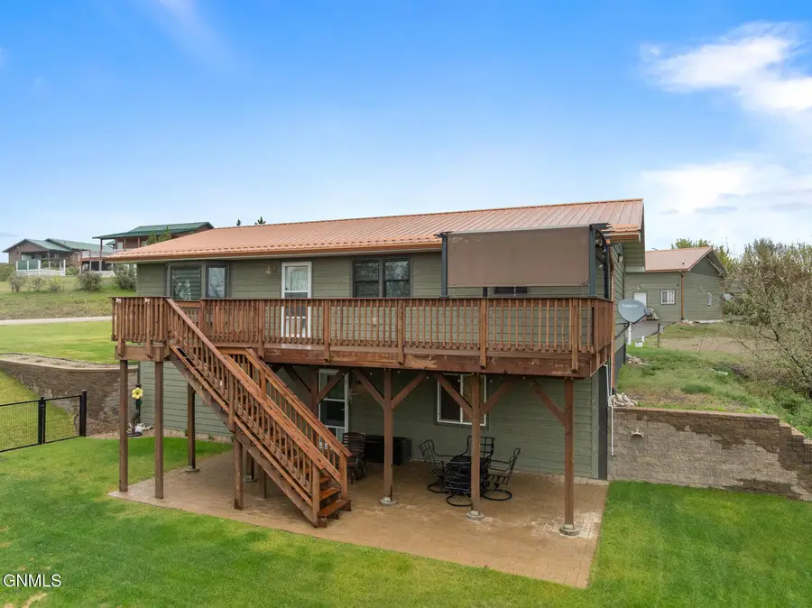 9155 41st Street Nw, New Town, ND 58763 - #2