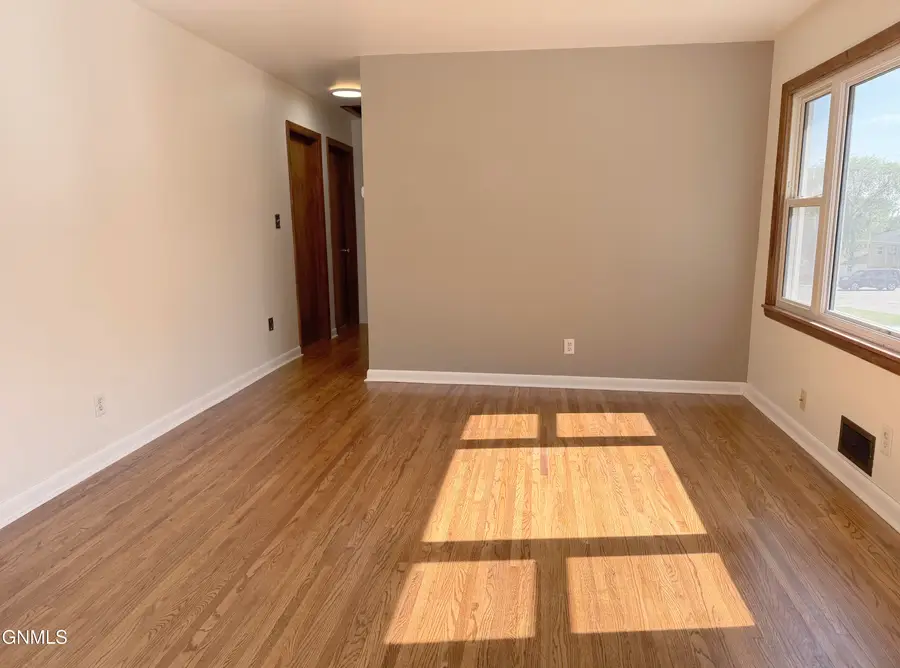 1709 14th Street, Bismarck, ND 58501 - #3