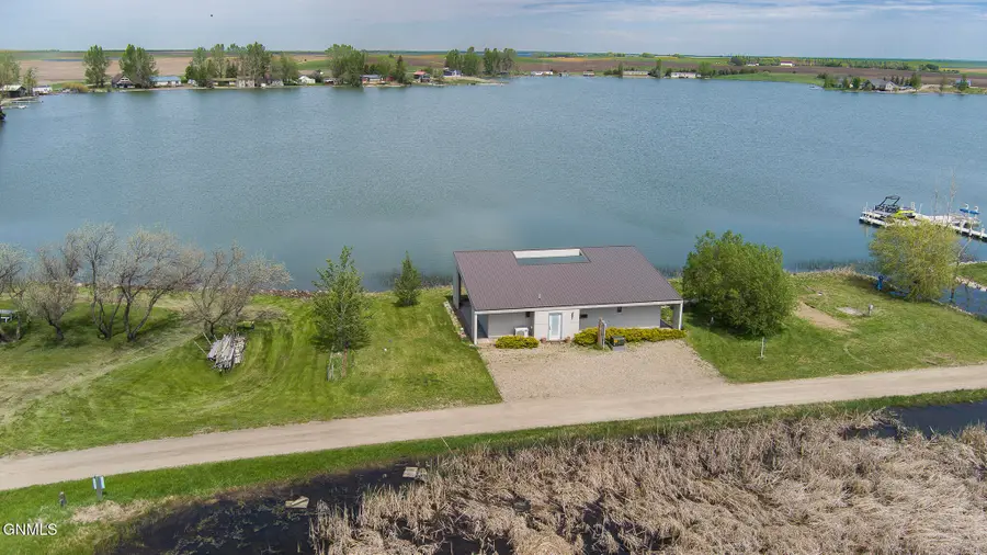 206 Shoreline Drive S, Dawson, ND 58428 - #2