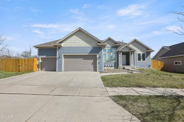3334 30th Street W, Williston, ND 58801