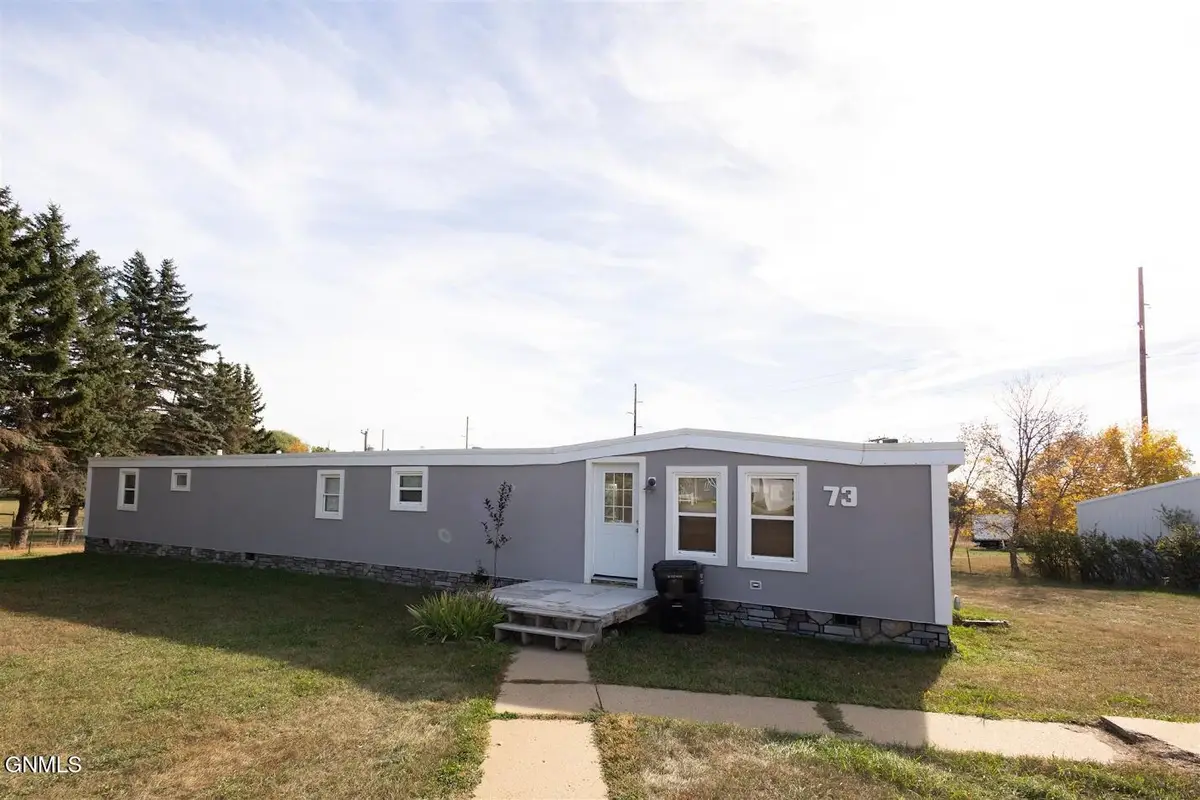 73 29th Avenue Sw, Dickinson, ND 58601 - #1