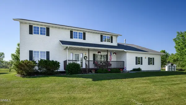 6201 Sully Drive, Bismarck, ND 58504
