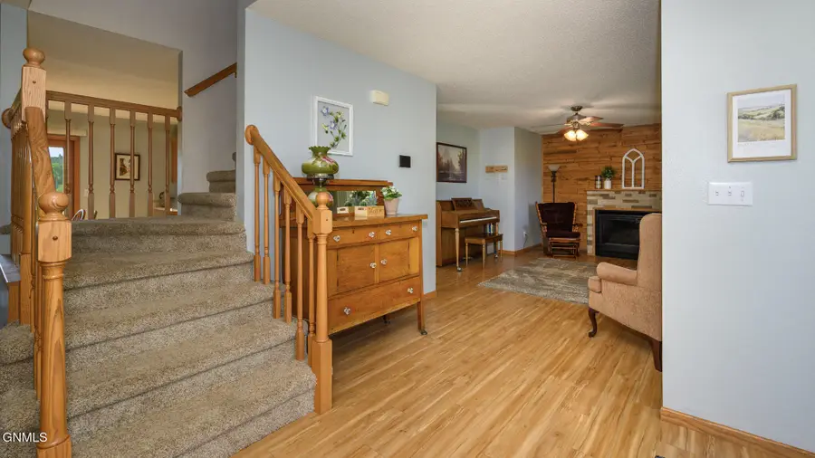6201 Sully Drive, Bismarck, ND 58504 - #2