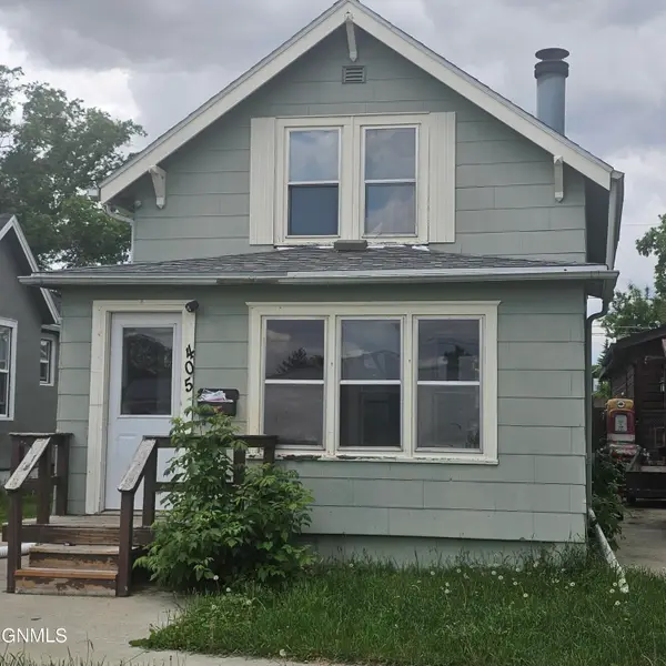 405 5th Avenue Nw, Jamestown, ND 58401