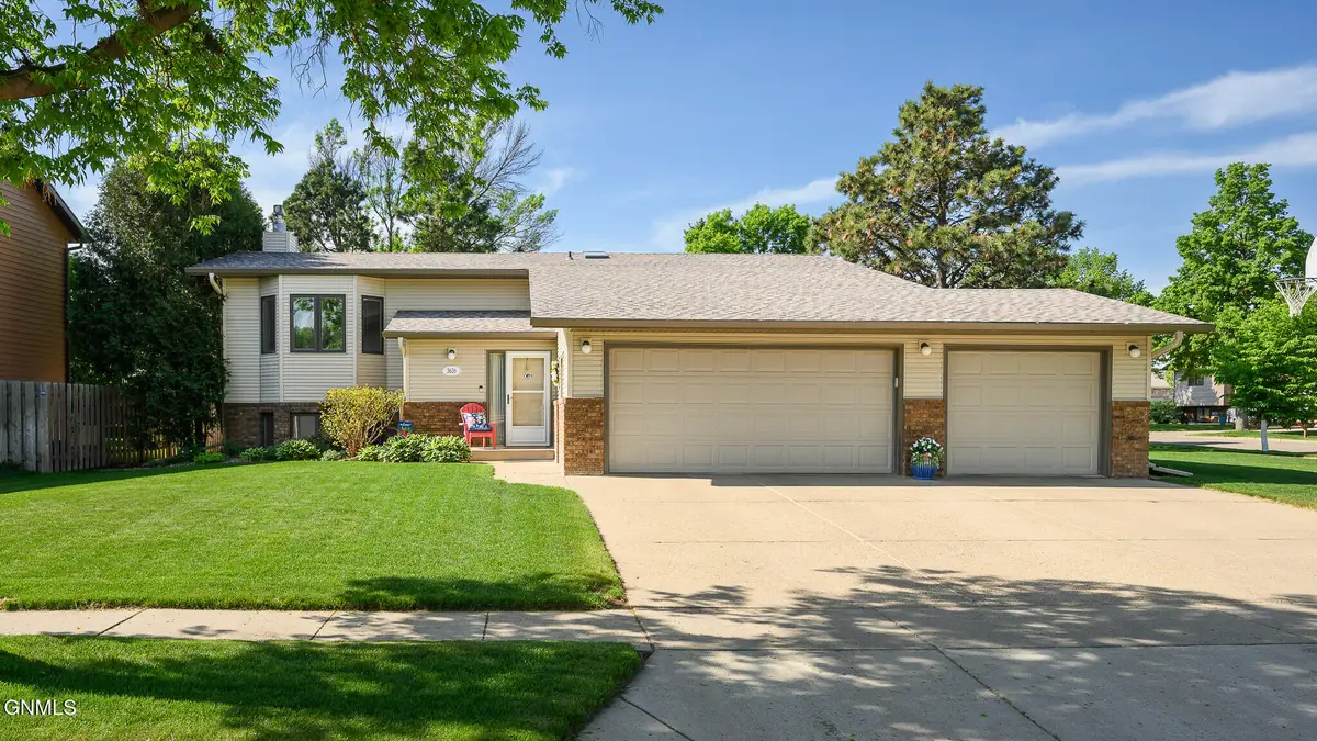 3626 Hackberry Street, Bismarck, ND 58503 - #1