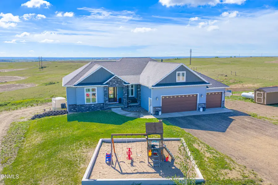 4934 145th Avenue Nw, Williston, ND 58801 - #2