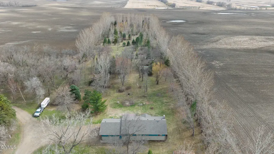 3825 86 1/2 Avenue Se, Jamestown, ND 58401 - #2