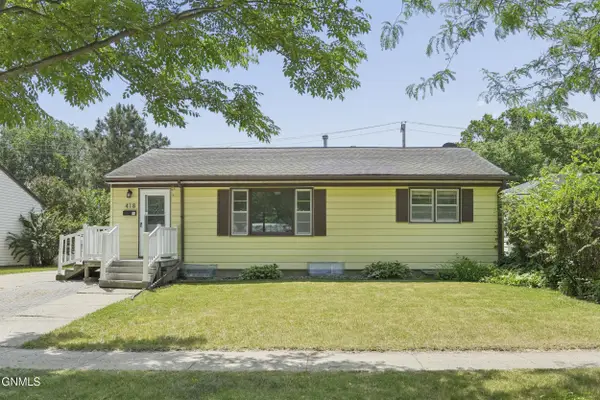 418 20th Avenue N, Fargo, ND 58102