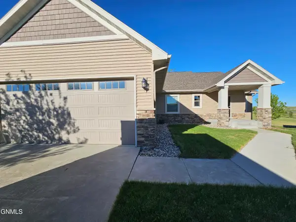 2222 5th Avenue Ne, Watford City, ND 58854