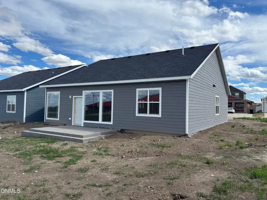 3314 36th Street W, Williston, ND 58801 - #3