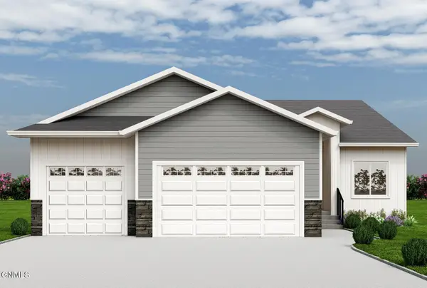 5824 Gold Drive, Bismarck, ND 58503
