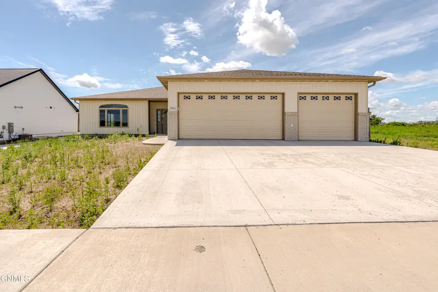 5531 Holmes Drive, Bismarck, ND 58504 - #2