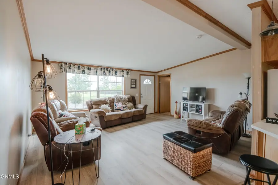 2588 Jonathan Drive N, Mandan, ND 58554 - #3