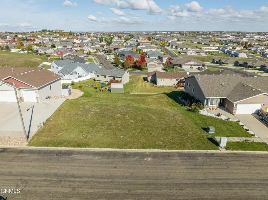 3218/3220 Eastside Place, Bismarck, ND 58501 - #2