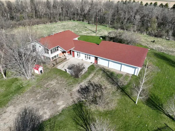 9537 38th Avenue Se, Venturia, ND 58413