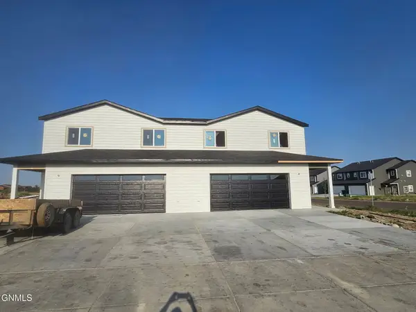 2902 29th Avenue W, Williston, ND 58801