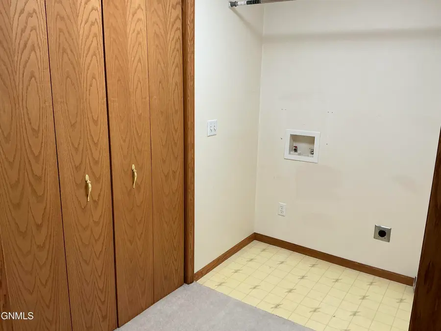 644 Bridgeport Drive #3, Bismarck, ND 58504 - #3