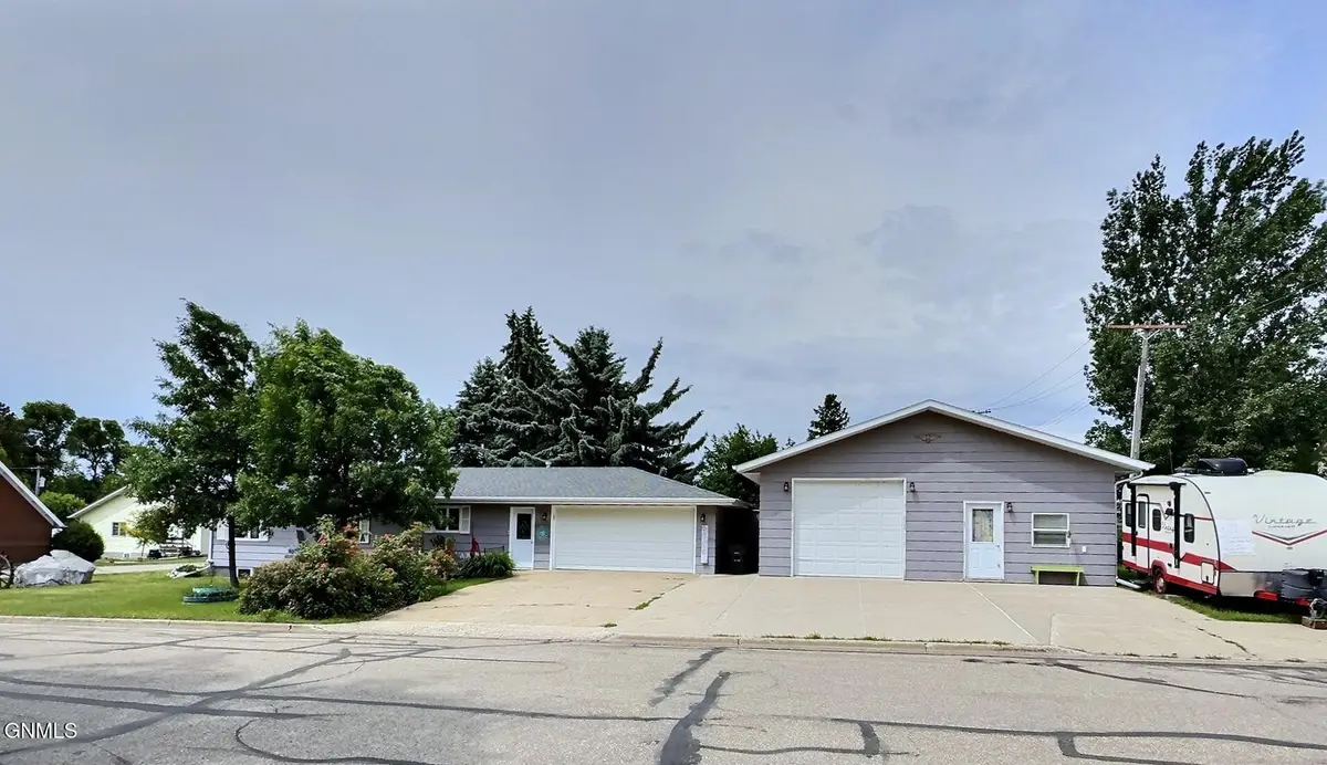 400 Dakota Avenue, Wilton, ND 58579 - #1