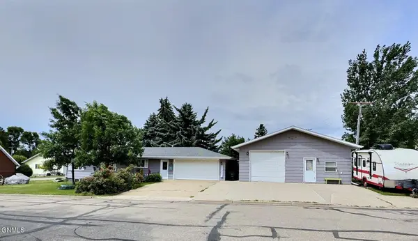 400 Dakota Avenue, Wilton, ND 58579