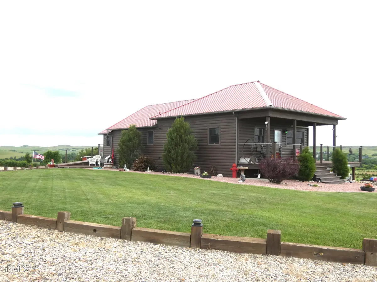 8020 6th Avenue Se, Linton, ND 58552 - #1