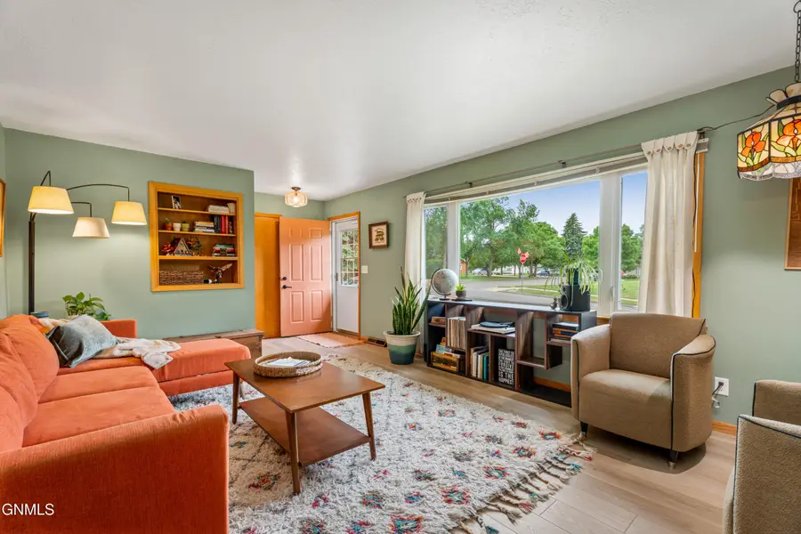 2001 Assumption Drive, Bismarck, ND 58501 - #2