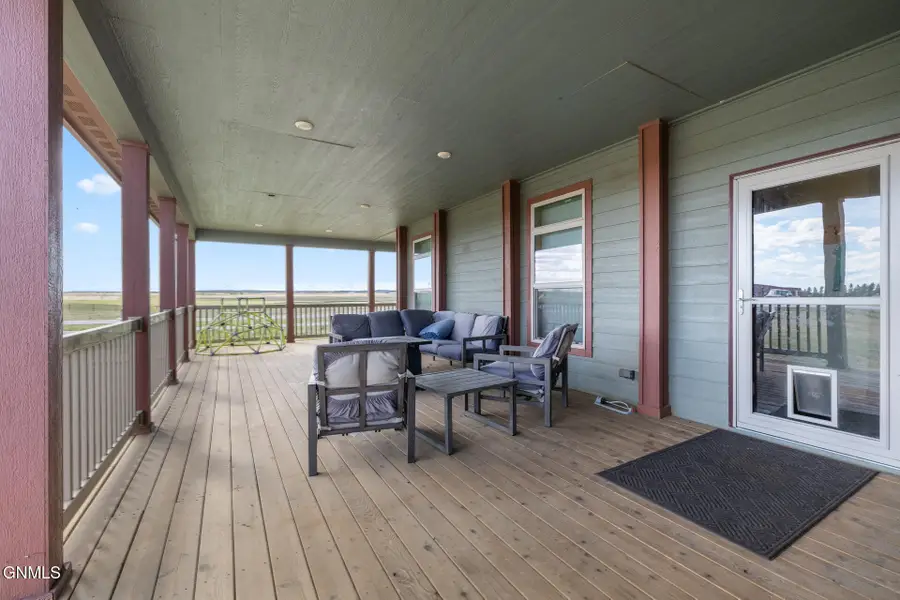 13371 57th Street Nw, Williston, ND 58801 - #3