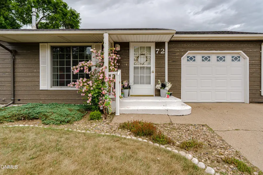 72 Benteen Drive, Lincoln, ND 58504 - #2